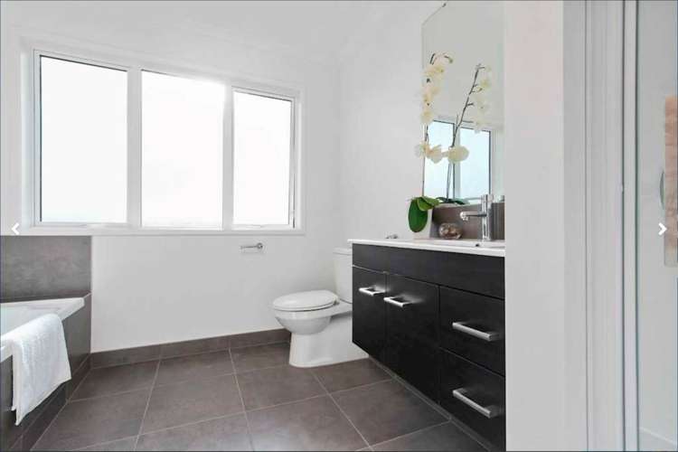 24 Nightingale Road Flat Bush_12