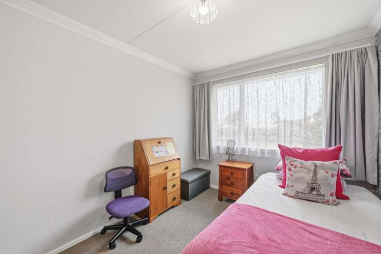 22 Orwell Crescent Newfield_19