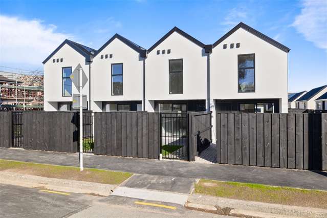 2 Or 3 Bedroom Options With 1 Carpark