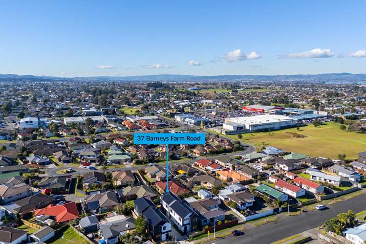 1-4/37 Barneys Farm Road Clendon Park_21