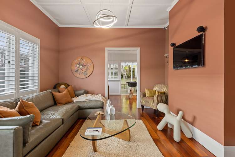 33 Owairaka Avenue Mount Albert_20