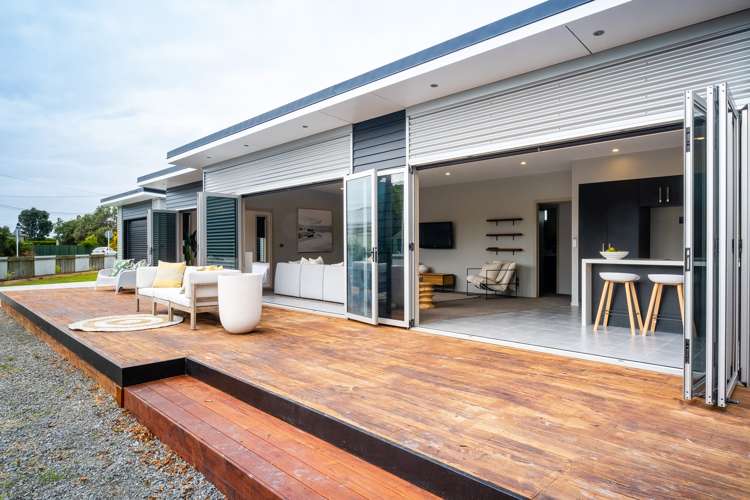 2 Albert Street Clive_11