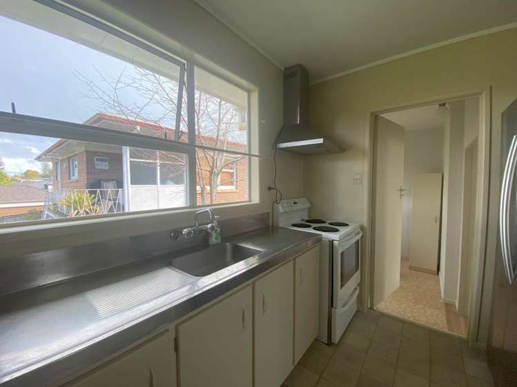 2/1 Cutler Street New Lynn_8