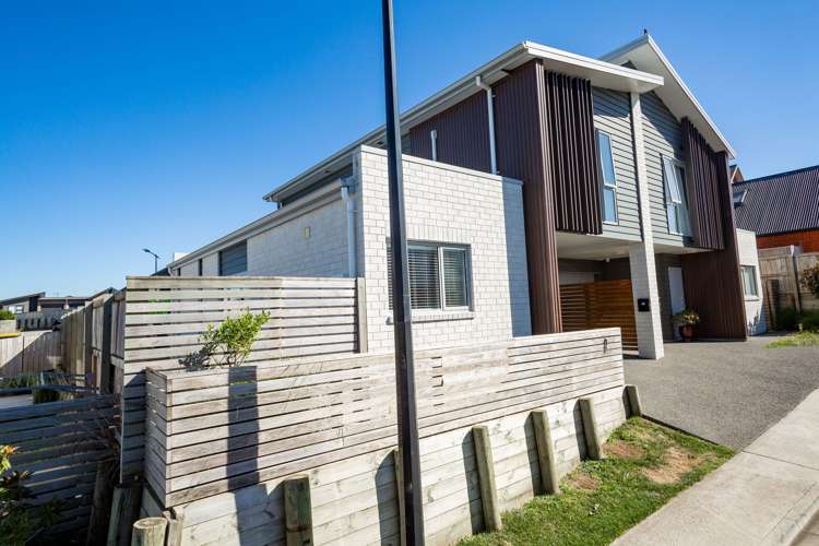 8 Springside Court Huntington_13