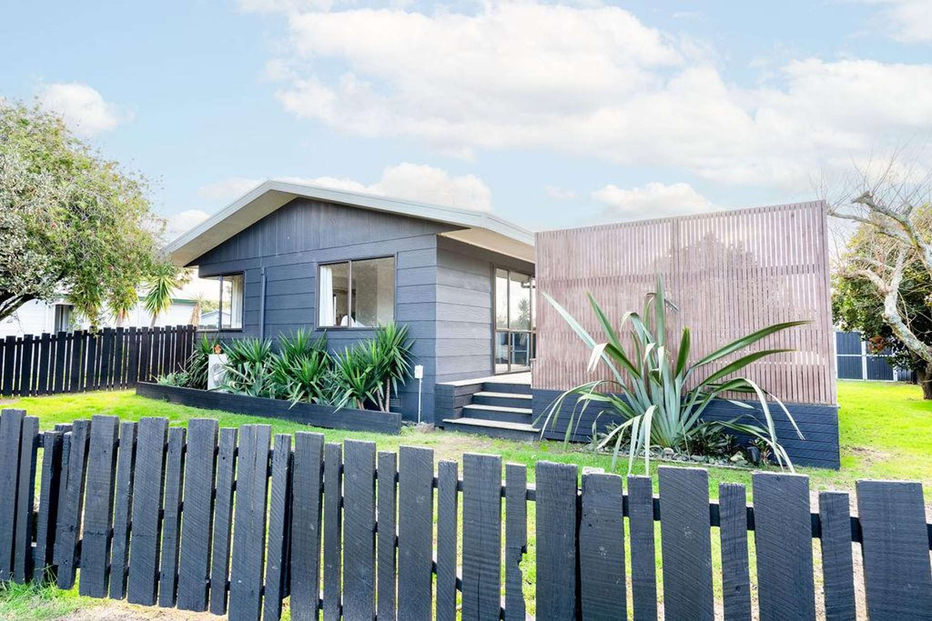 6A Lyn Grove Papamoa Beach_0