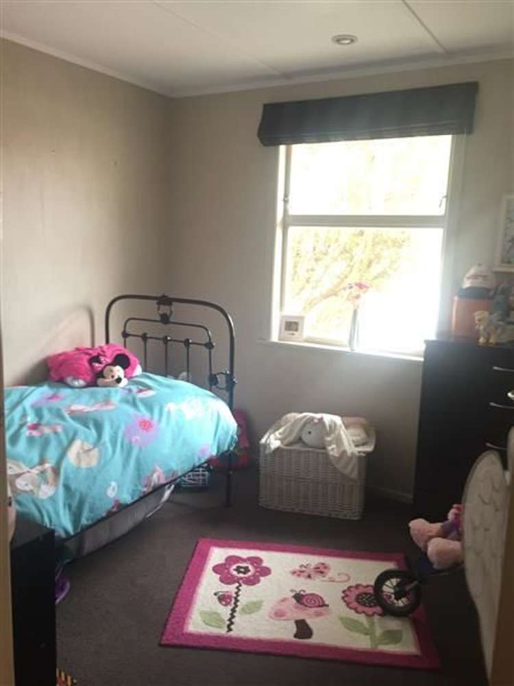 12 Grant Place Greenmeadows_10