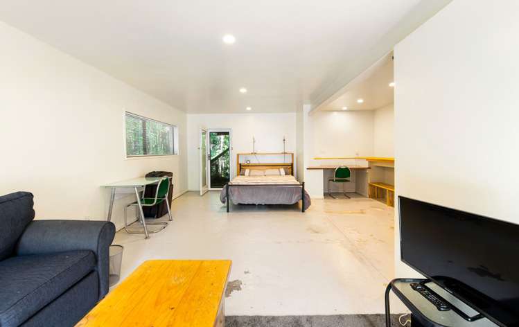 122 Woodlands Park Road Titirangi_15