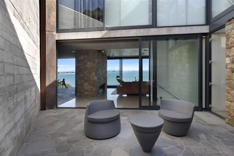 1 Whitewash Head Road Scarborough_6