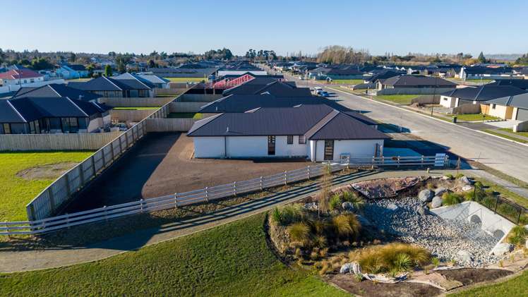 54 Strowan Avenue Ashburton_23