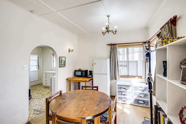 227 Mayfair Avenue Mayfair_4