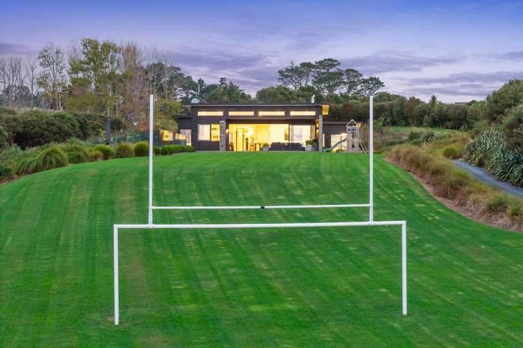 458 Whitehills Road Waitoki_40