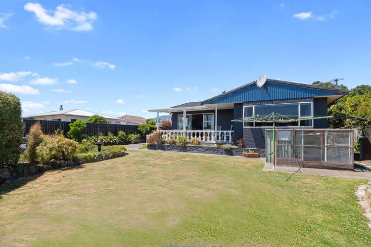 4 Balmoral Place Stoke_0