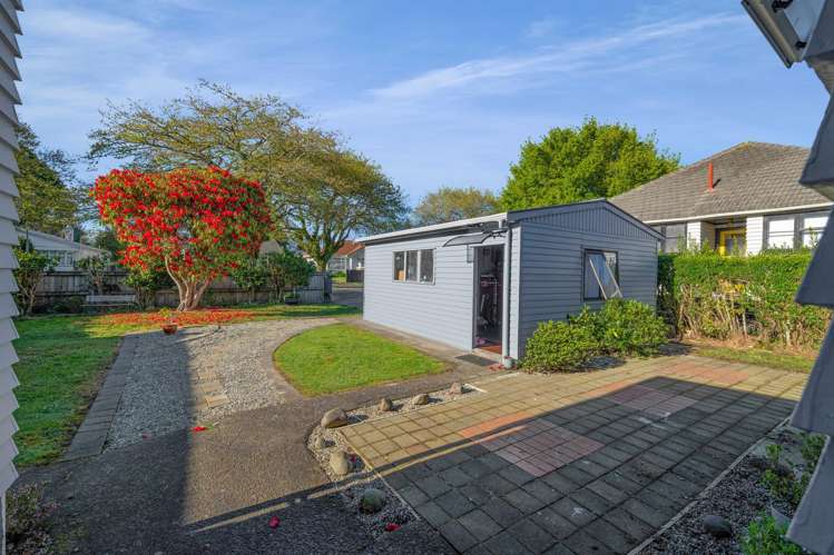 7 Percy Avenue Stratford_15