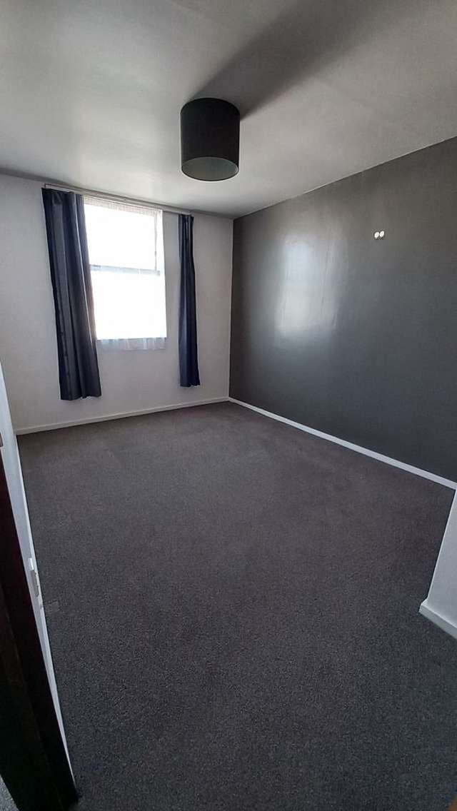 4/22 Donald McLean Street Newtown_4