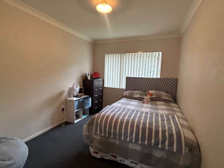 94 Jonathon Street Brookfield_4