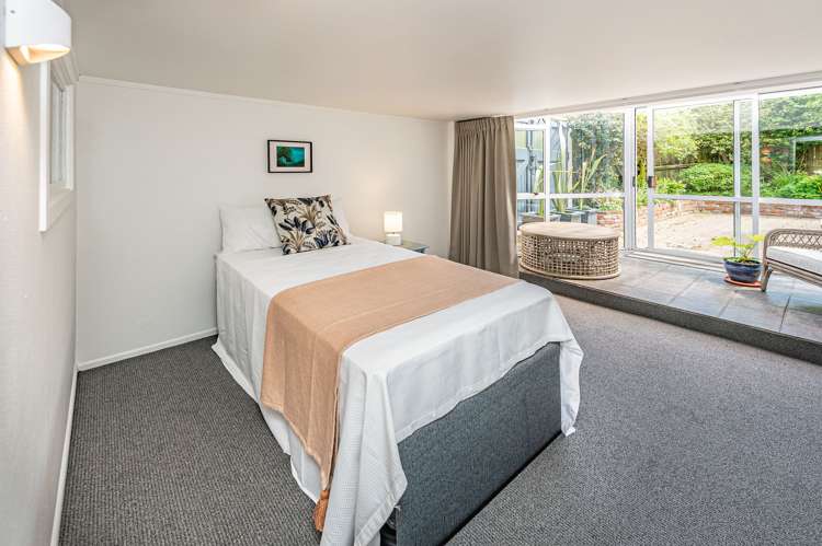 1 Brassey Road Saint Johns Hill_18
