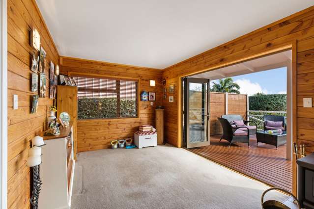 38 Whangaparaoa Road Red Beach_4