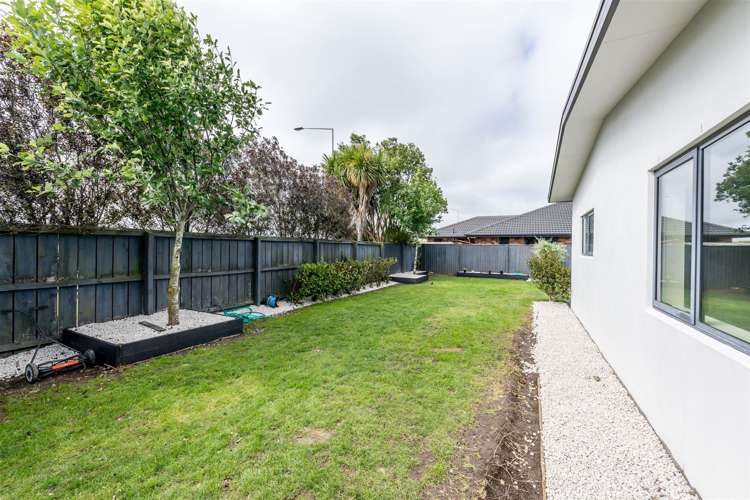29 Longspur Avenue Wigram_18