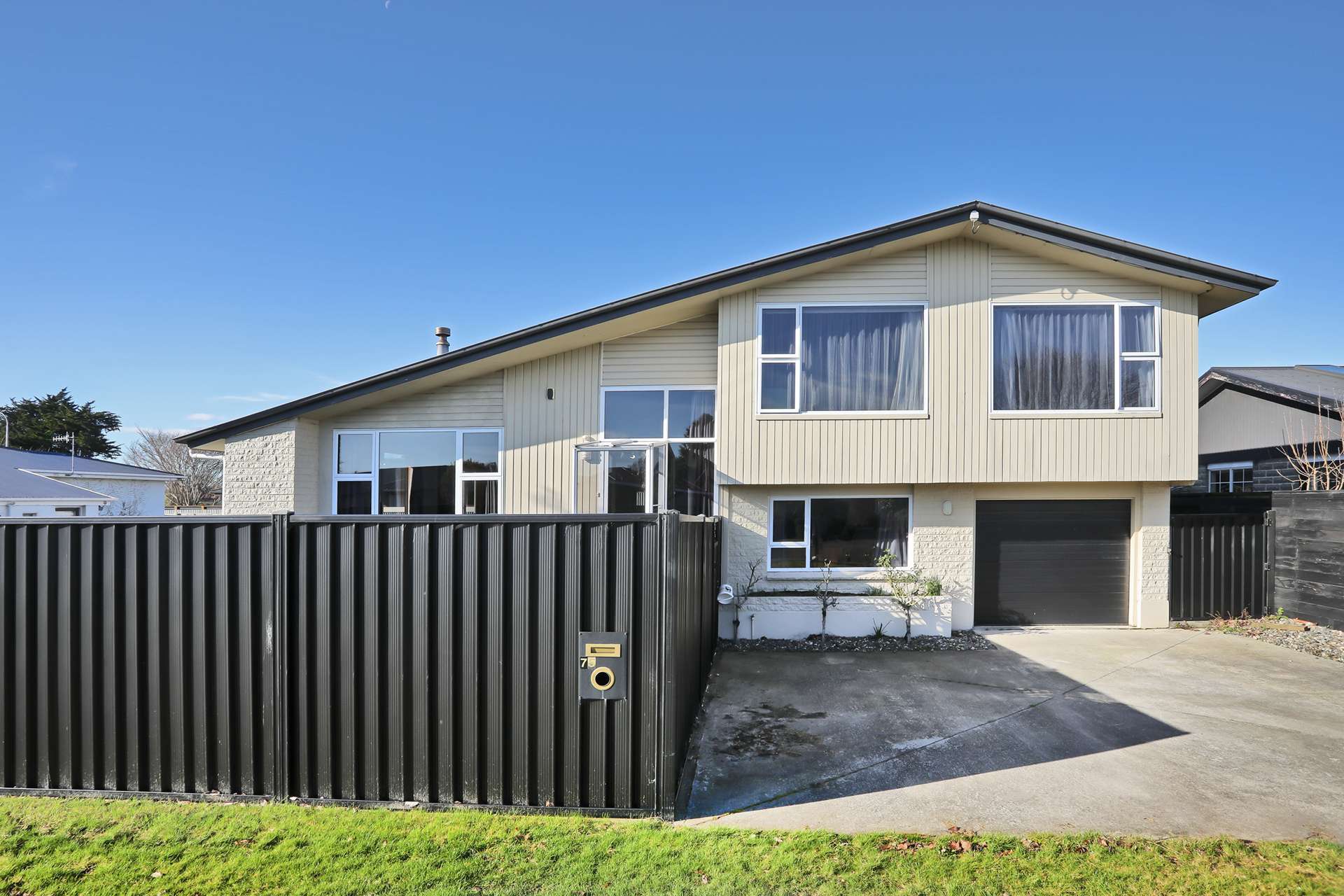 75 Waihopai Street Rosedale_0