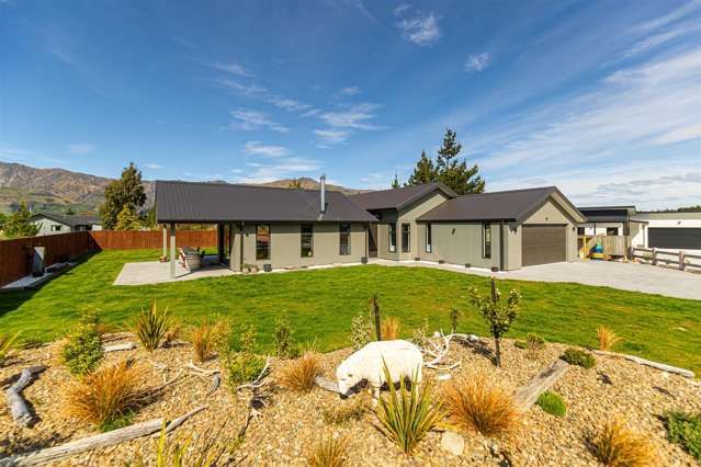 23 Dingle Street Lake Hawea_1