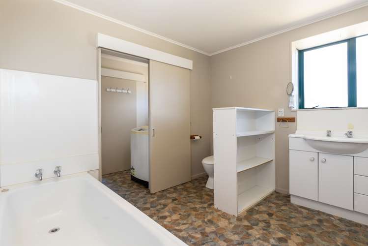 3 Rose Manor Drive Springlands_15