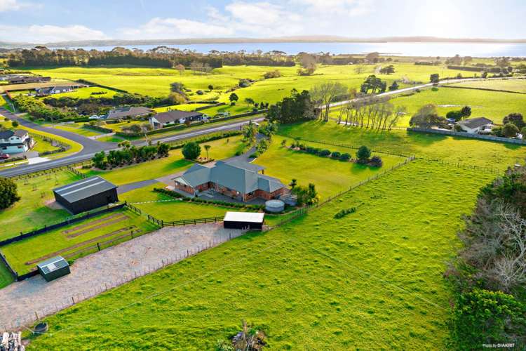 24 Seagrove Road Waiau Pa_2