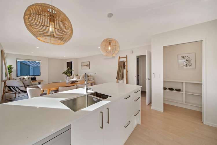 5 Llew Summers Street Belfast_14