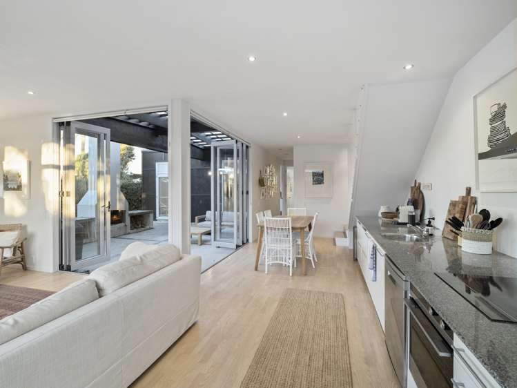 2/189 Mangatawhiri Road Omaha_10