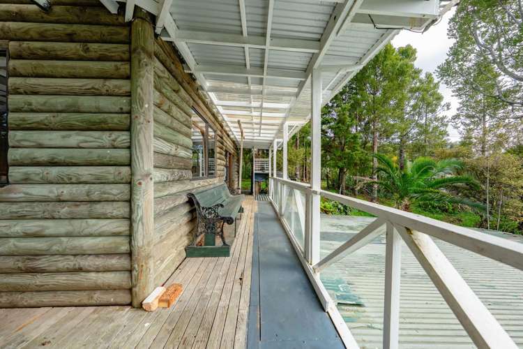 14 Te Aute Ridge Road Waitakere_6