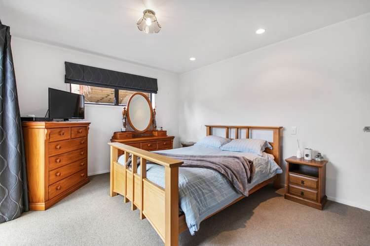 8 Barberton Terrace Red Hill_11