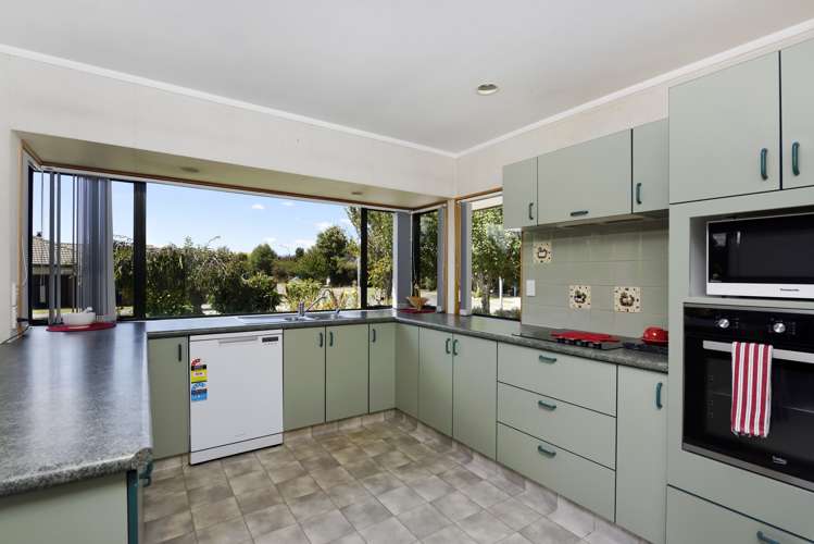 21 Malthouse Crescent Brightwater_14