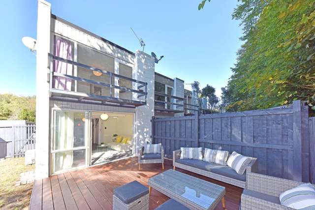 4/140 Waimairi Road Ilam_1