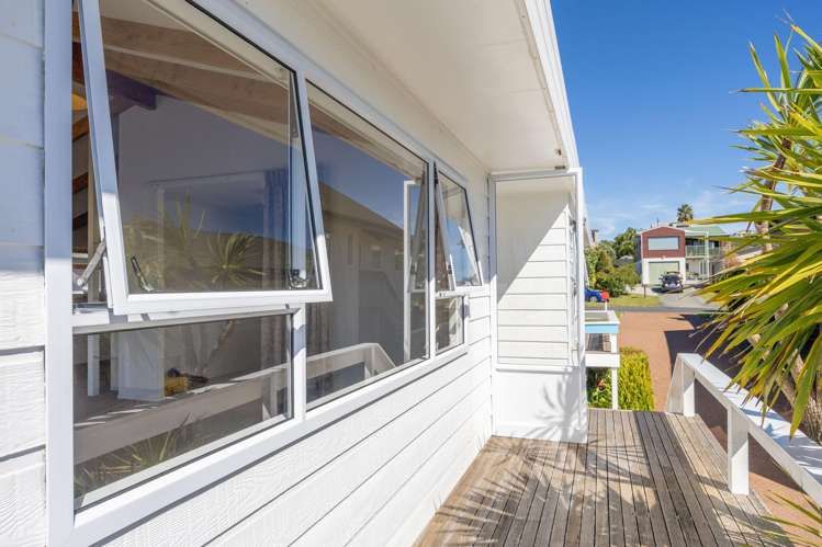 16 Arohia Place Snells Beach_23