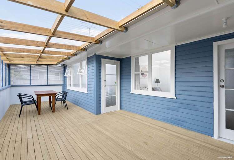 18 Ivon Road Otara_9