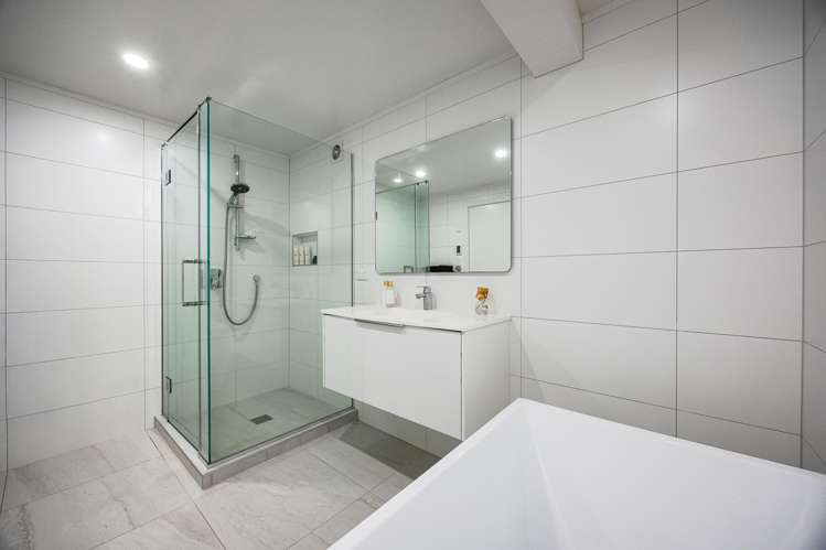 78 Vandeleur Avenue Birkdale_14