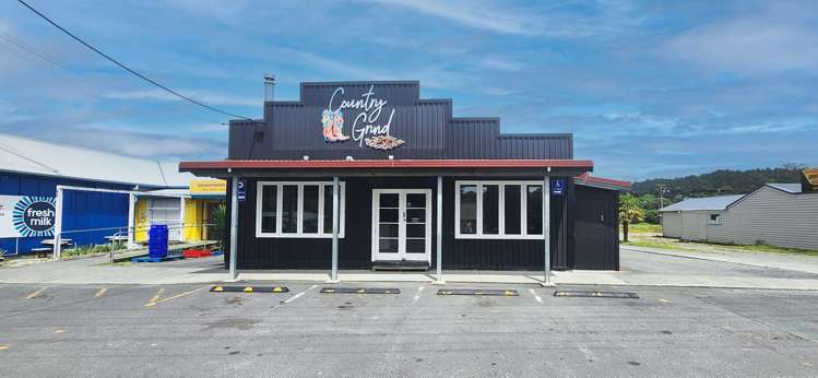 1037 Kaipara Coast Highway_0