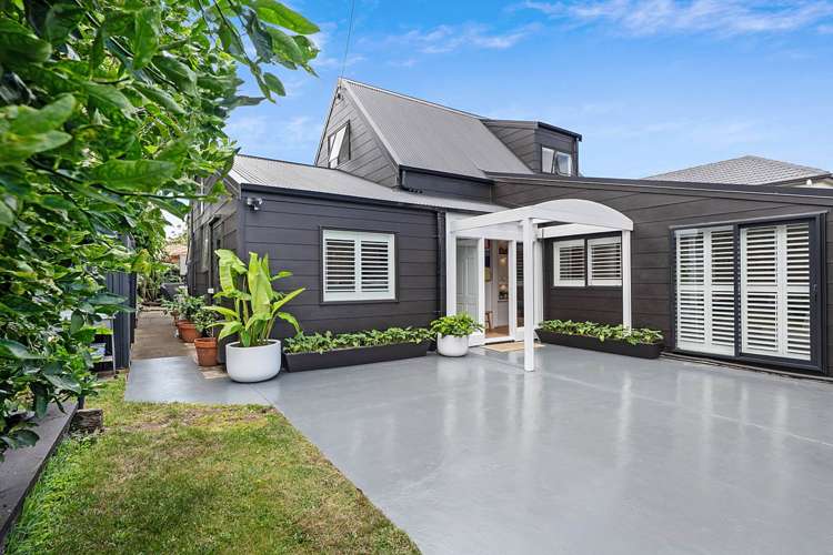 9A Hanlon Crescent Devonport_31