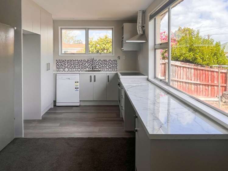 58 Frankleigh Street Somerfield_3