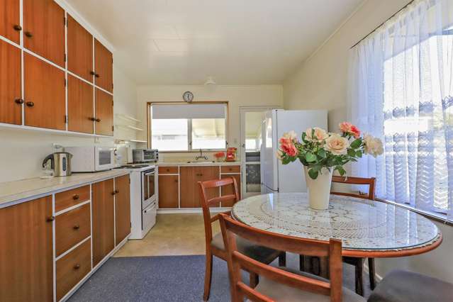 812 Willowpark Road South Akina_2