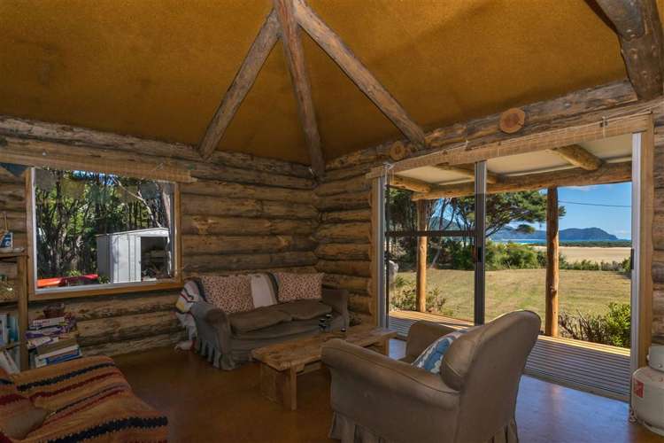 29 Awaroa Inlet Awaroa Bay_26