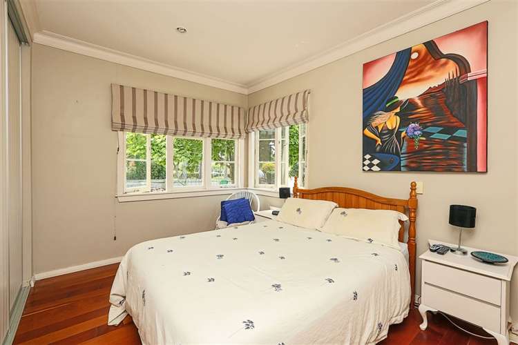 116 Lyndhurst Road Frimley_13