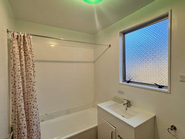 2/68A Miro Street 11322_3