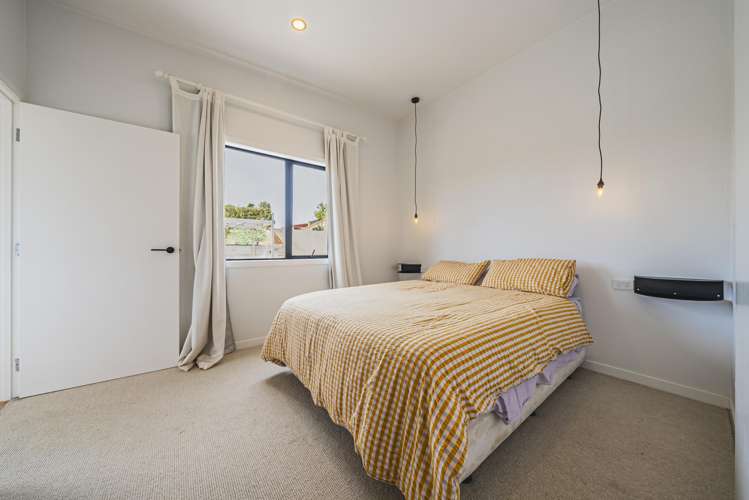 22B St Ives Grove Whalers Gate_14