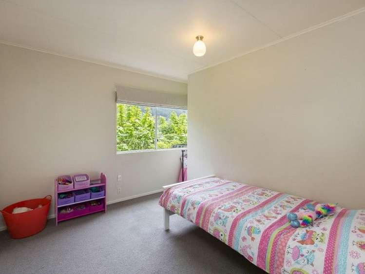 30 Forest Road Pinehaven_12