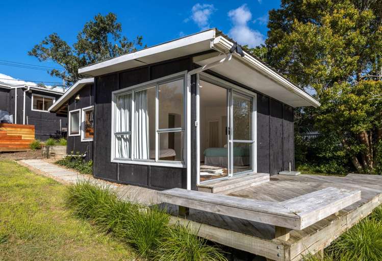 477 Sea View Road Onetangi_19