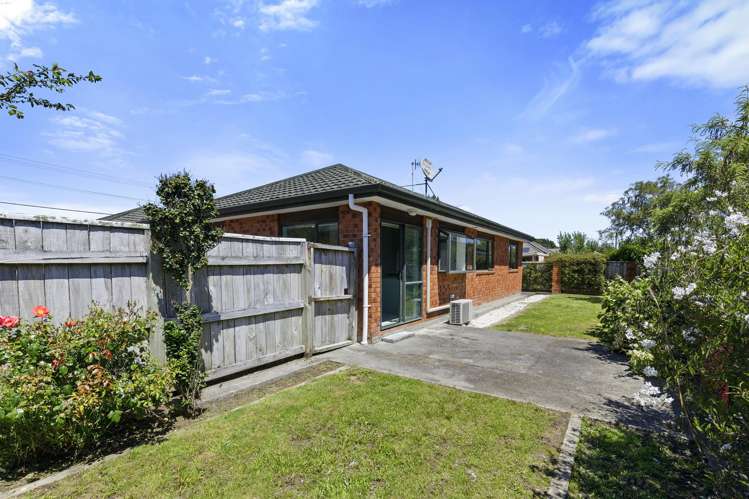 30A and B Ararino Street Trentham_11