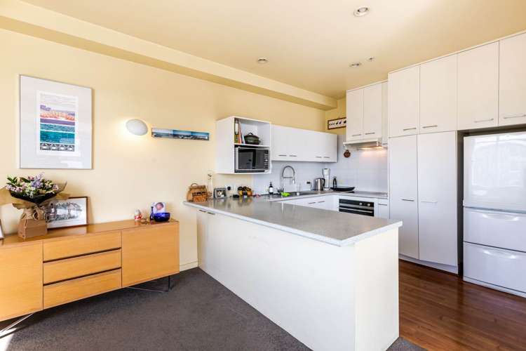 11d/4 Short Street Auckland Central_15