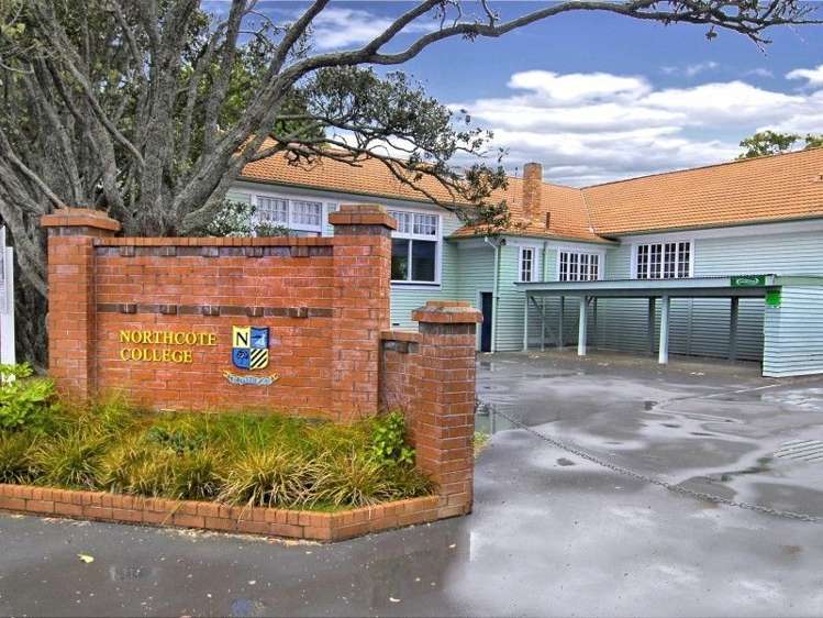 25 Pupuke Road Birkenhead_22