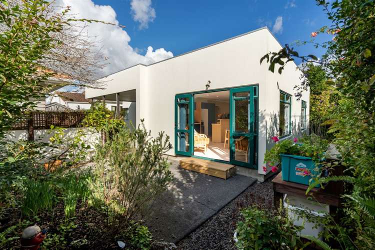 2/81 Nile Road Milford_8