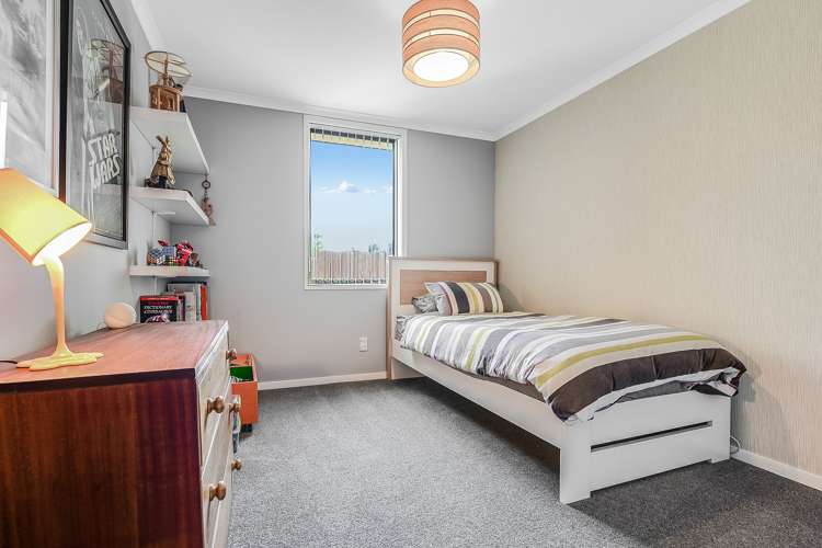 31 Saxon Woods Drive Rototuna North_12